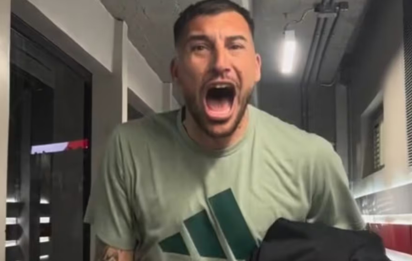 El video viral del DT de Riestra tras el triunfo ante River en el Monumental: “Llorá Tata, como lloramos todos”