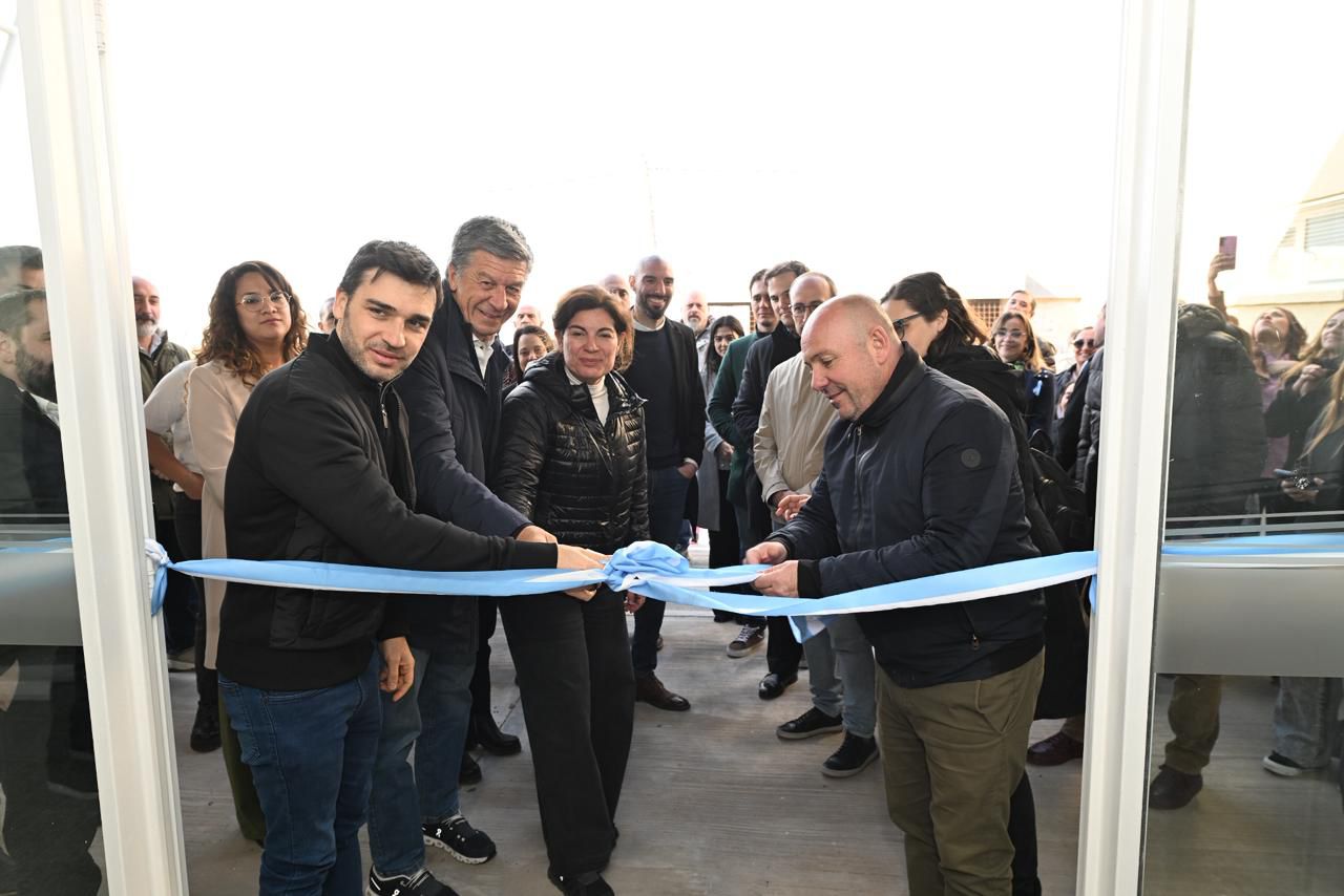 Torres inauguró un nuevo Centro de Salud en Puerto Madryn y destacó la inversión provincial para modernizar el sistema sanitario