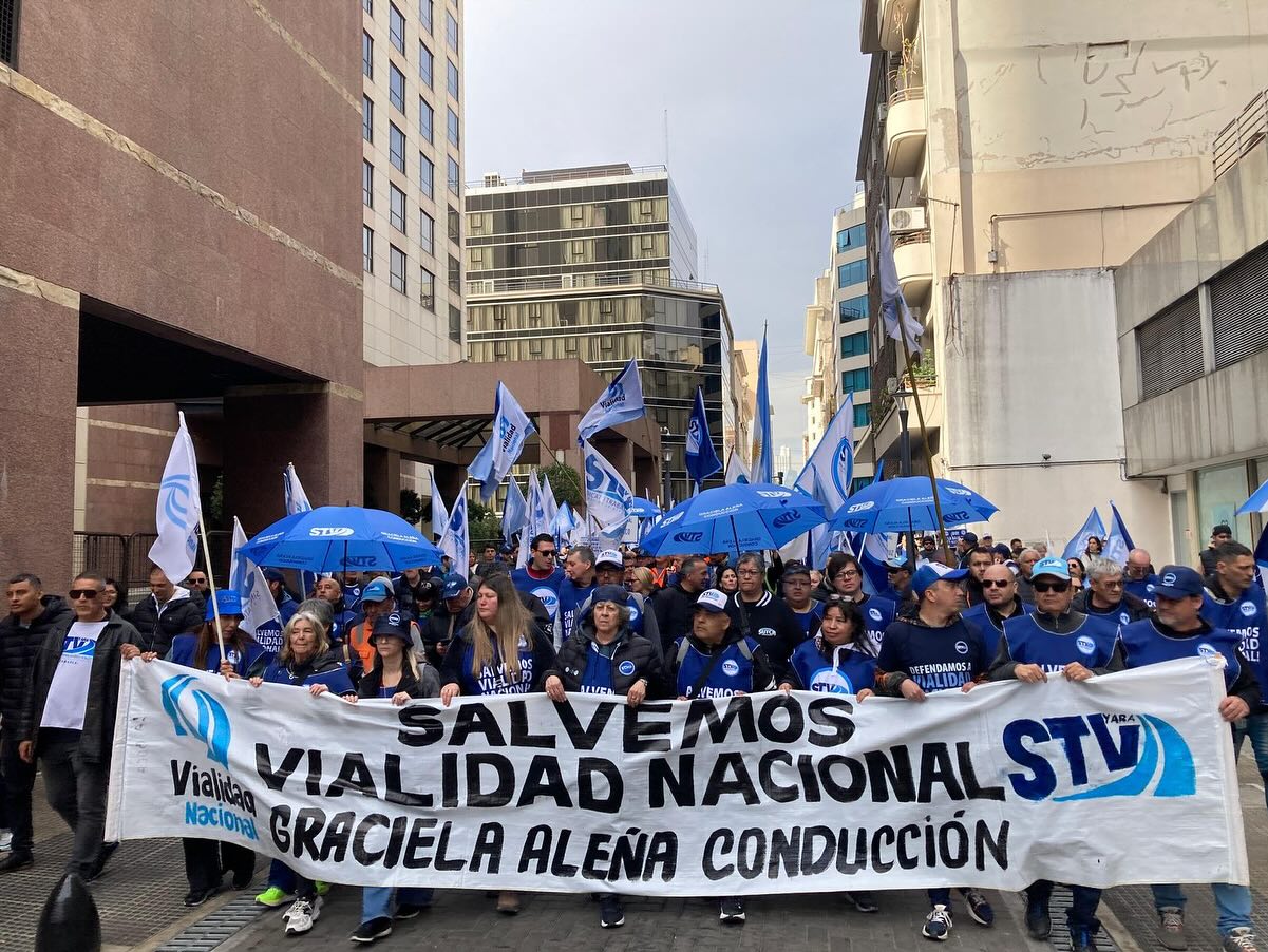Tras el revés del Congreso, Milei dio marcha atrás con los cambios en Vialidad Nacional, el INTA y otros organismos