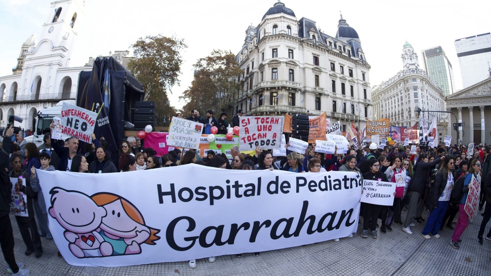 Trabajadores del Garrahan anunciaron una caravana el sábado hacia la Quinta de Olivos