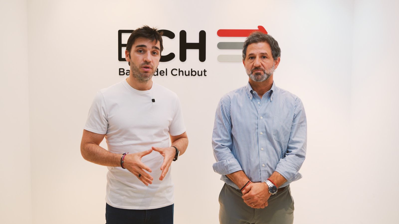 Torres anunció una serie de medidas financieras “para darles alivio a los trabajadores de la provincia, a los jubilados y a las familias chubutenses”
