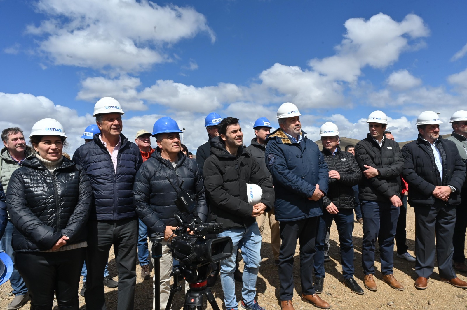 Torres presentó la finalización del Gasoducto Cordillerano, que junto al inicio de la obra de las plantas compresoras brindará factibilidad de gas a 12 mil familias de Chubut, Río Negro y Neuquén