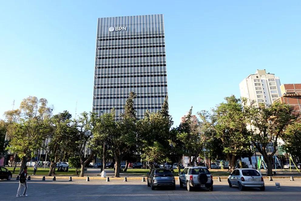 Neuquén: Mañana cobran con aumento los trabajadores de la Provincia 