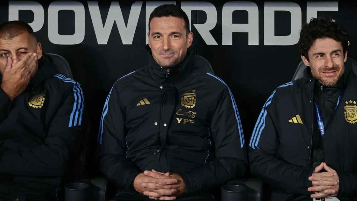 Con algunas sorpresas, Scaloni dio la lista de la Selección Argentina para los amistosos