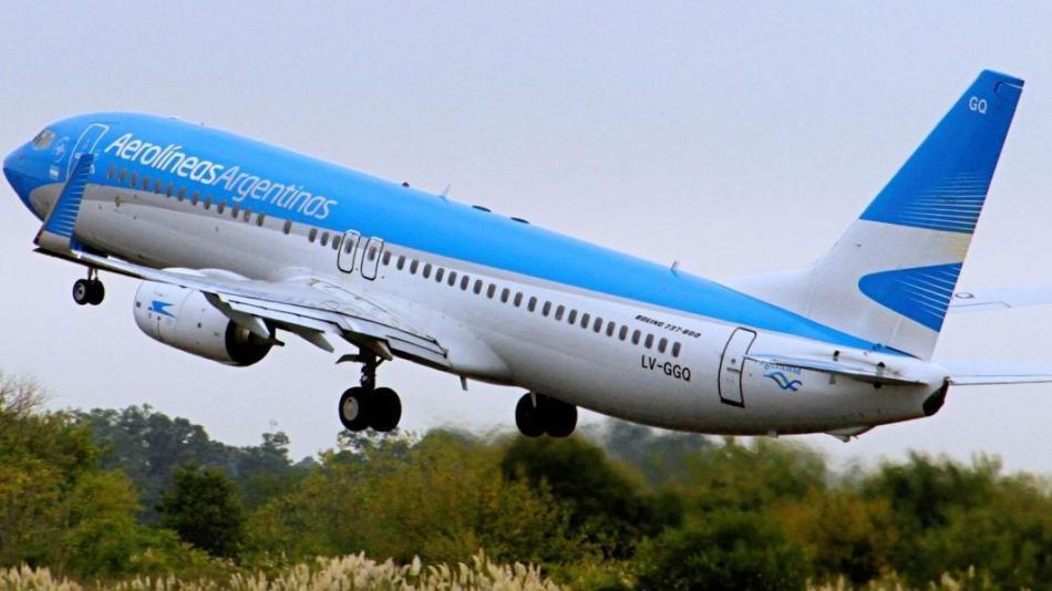 Aerolíneas Argentinas transportará 180 mil pasajeros este fin de semana largo