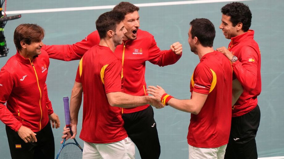 Granollers y Martínez ganaron el dobles y metieron a España en la final de la Copa Davis