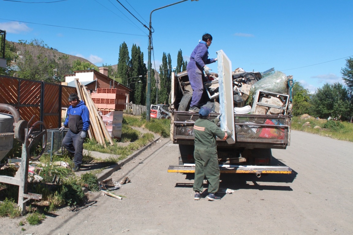 Programa “La Muni cerca Tuyo”: todos los servicios municipales funcionaron en el barrio Matadero de Esquel