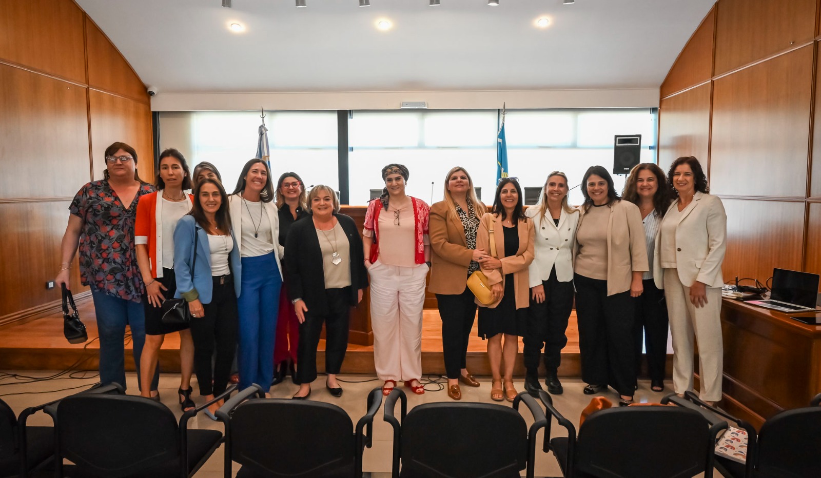 Mujeres judiciales participaron de una charla sobre Violencia Digital
