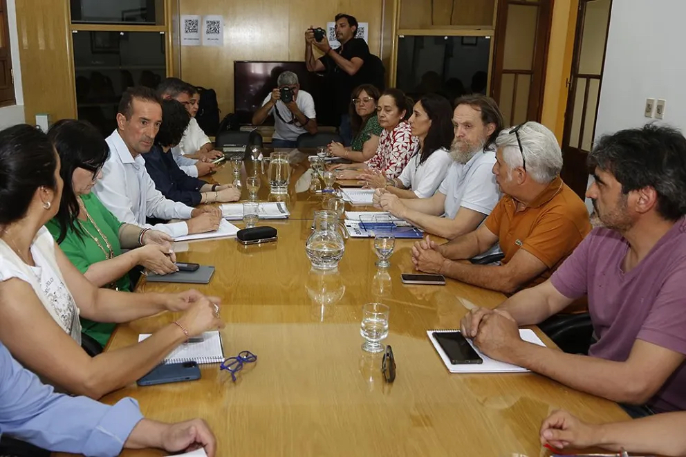 Neuquén: La Provincia ofreció la continuidad del IPC a los trabajadores estatales