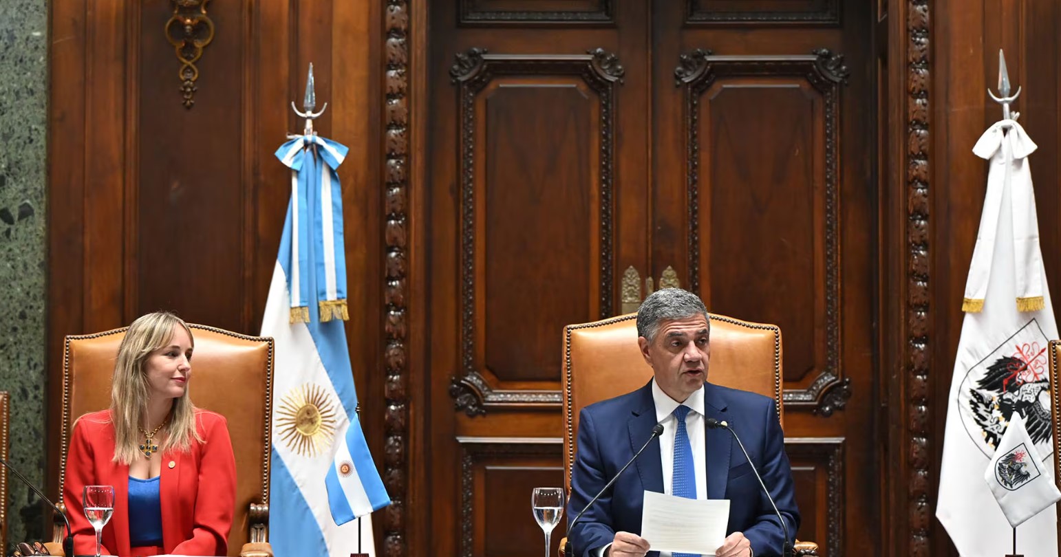 Con el apoyo clave de La Libertad Avanza, la Legislatura porteña aprobó el Presupuesto de Jorge Macri