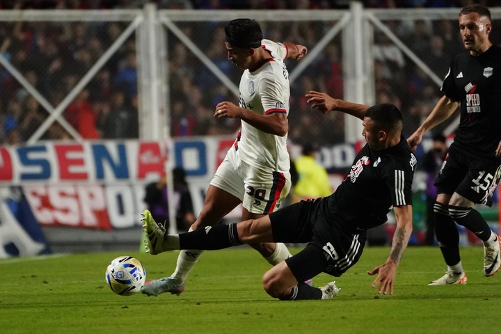 San Lorenzo le ganó a Riestra por 1 a 0 y se acerca a la punta de la zona B del Torneo Clausura