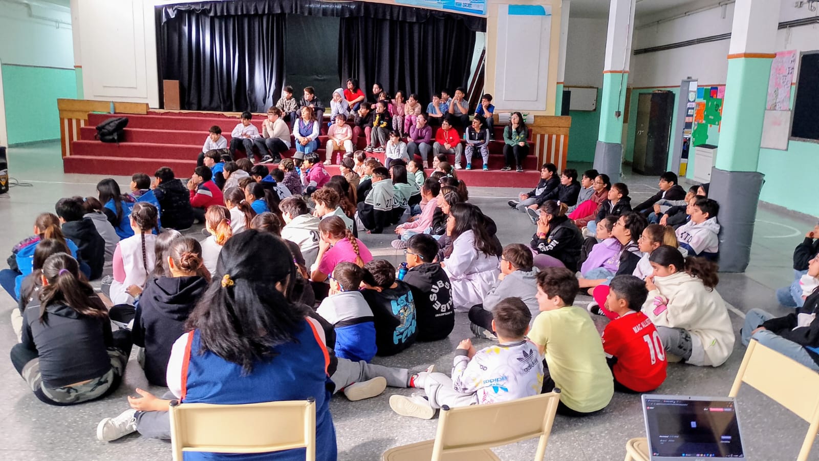 Cerca de 4.000 estudiantes y familias chubutenses participaron de acciones de formación en Ciberseguridad y Ciudadanía Digital