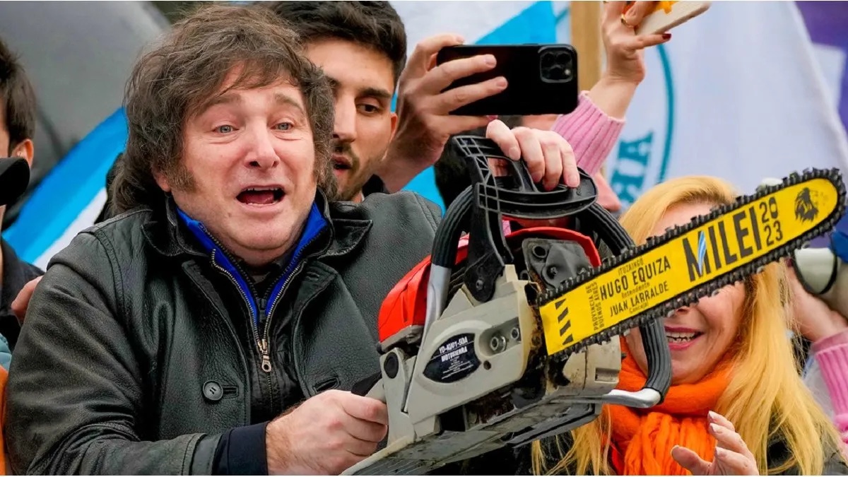 Continúa el “plan motosierra” para el año que viene: Milei quiere reducir la planta estatal un 10% en 2026 y ATE ya amenaza con adelantar un paro nacional