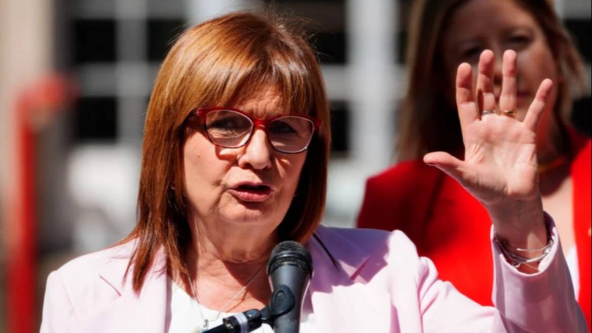 Bullrich aseguró que la reforma laboral será “moderada” y sin “flexibilización laboral” y apunta a que sea aprobada en el Senado antes de fin de año