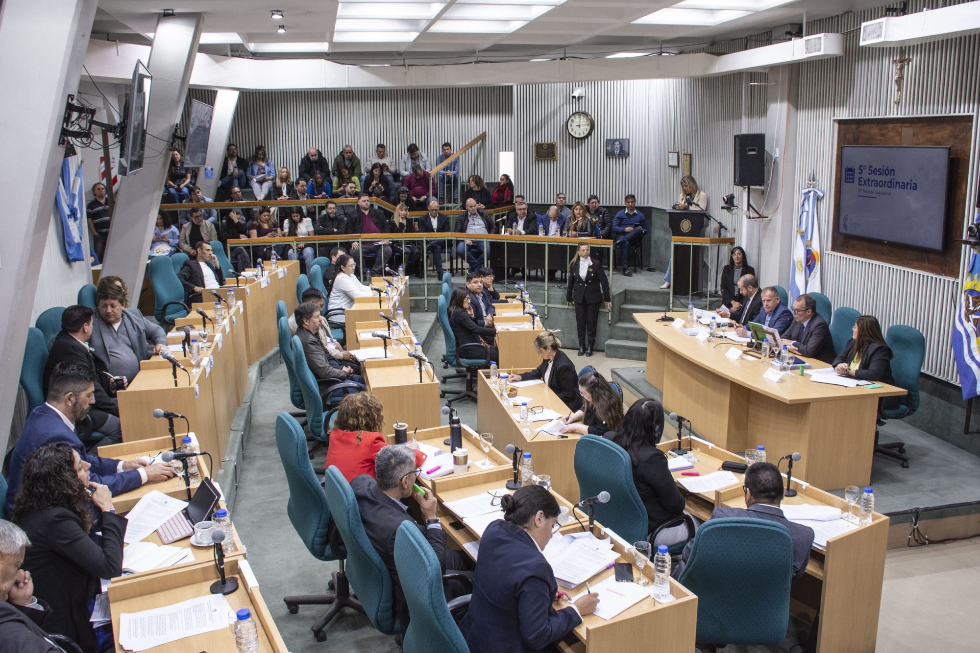 El Gobierno de Santa Cruz expuso el Segundo Informe de Gestión 2025