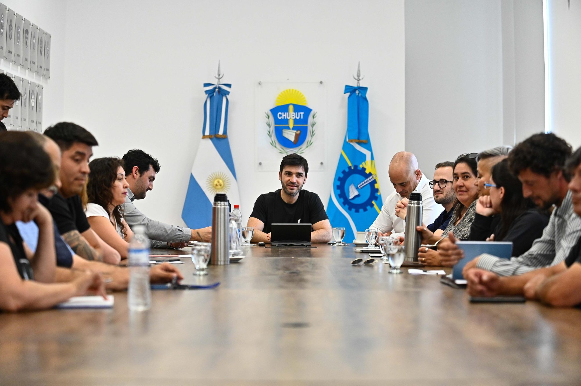 Torres se reunió con los gremios de la educación y destacó “la importancia del diálogo con todos los sectores”