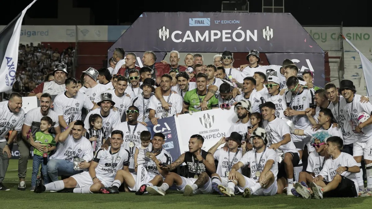 Salió campeón de la Copa Argentina y ahora jugara en la Primera Nacional