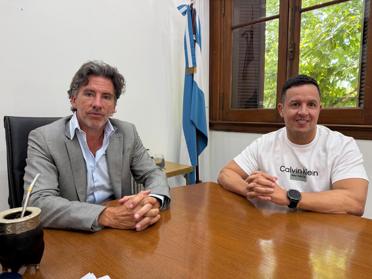 Gustavo González se reunió con Arturo Idoyaga Molina para fortalecer el trabajo con Nación en fiscalización pesquera