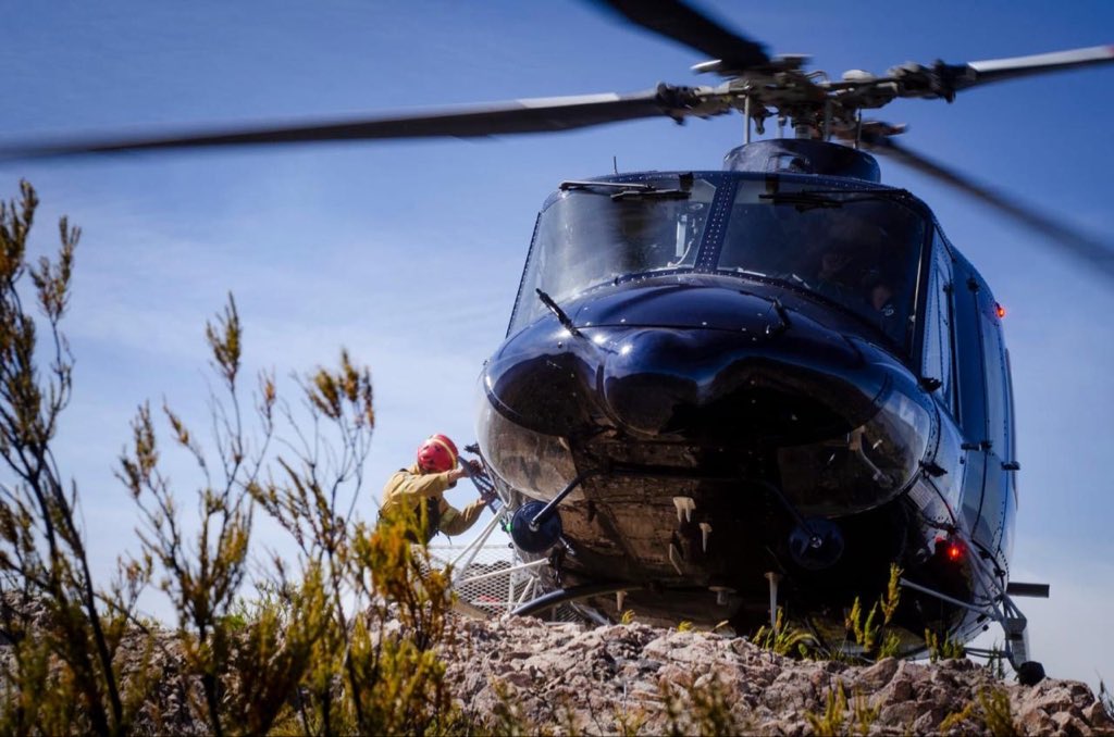 Incendio en el Parque Nacional “Los Alerces”: Hoy se suman bomberos de las provincias de Palena y Chaitén de Chile