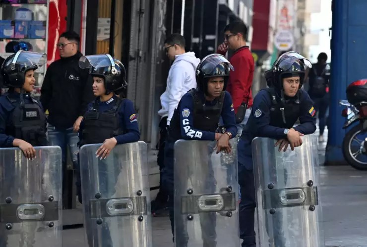 Liberaron a los 14 periodistas que habían sido detenidos en Venezuela