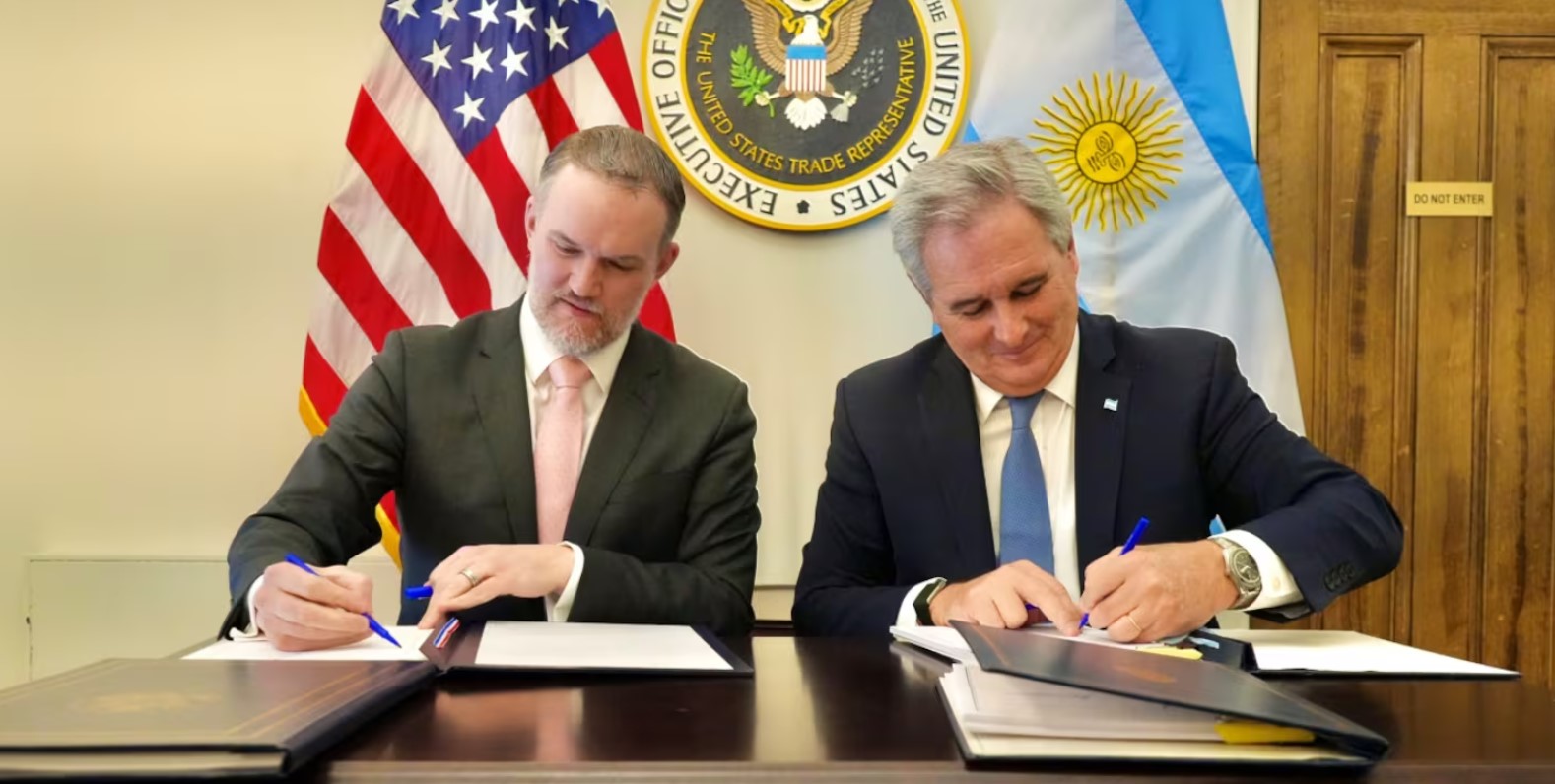 Acuerdo con Estados Unidos: Podría aumentar la exportación de medicamentos genéricos, pero hay tensión por las patentes