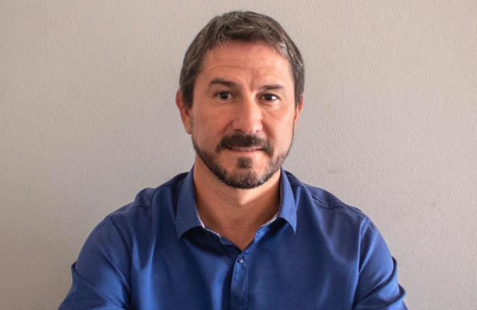 Merino cuestionó el uso político de la emergencia cloacal y pidió responsabilidad en plena crisis sanitaria