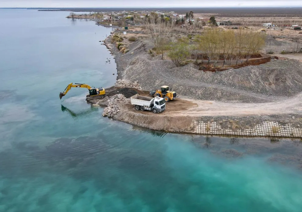 Neuquén: La Provincia lleva a cabo una inversión histórica en agua potable y saneamiento