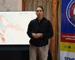 Las lluvias y la nieve favorecieron el combate del incendio en la zona de Los Alerces