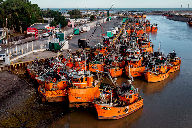 Paro marítimo de 48 horas frenó salidas en el Puerto de Rawson