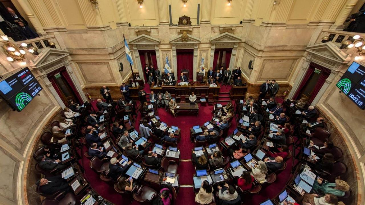 El Senado debate este viernes reforma laboral y ley Penal Juvenil: LLA busca su última victoria en extraordinarias