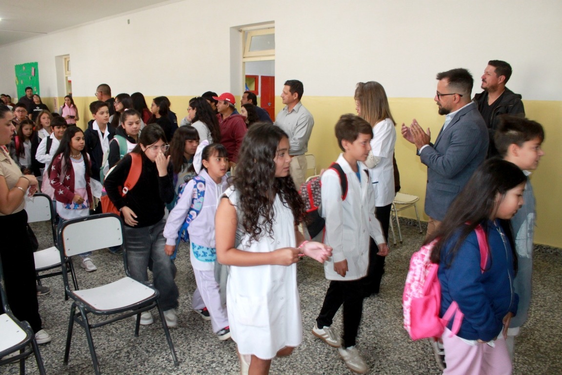 Taccetta destacó las obras realizadas en escuelas durante el inicio del ciclo lectivo