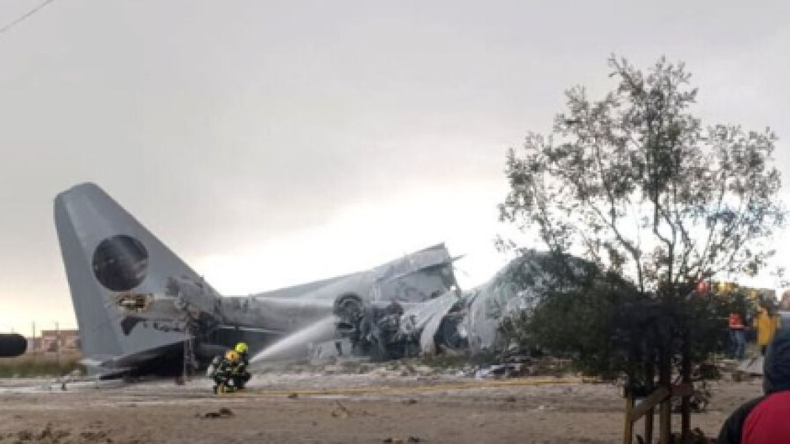 Tragedia aérea en Bolivia deja un saldo de 15 muertos