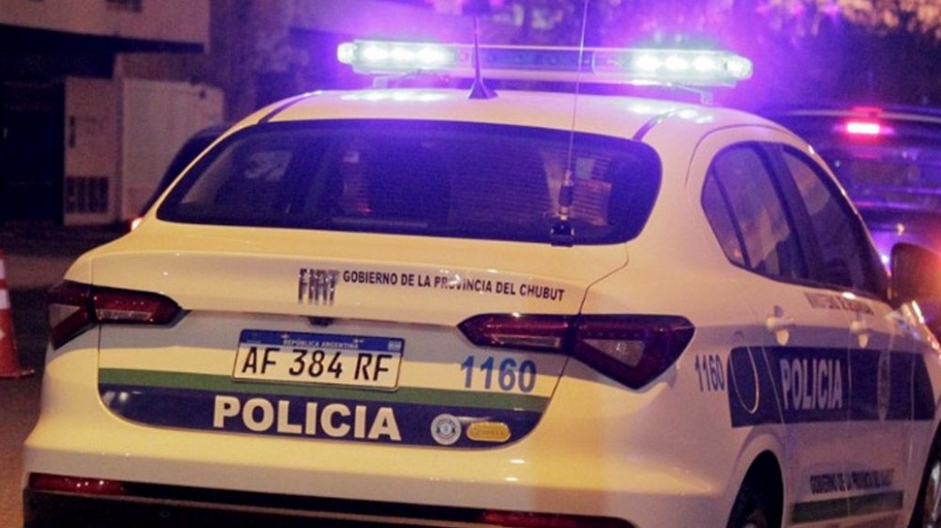 Confunden a un joven con delincuentes tras un asalto armado en Trelew