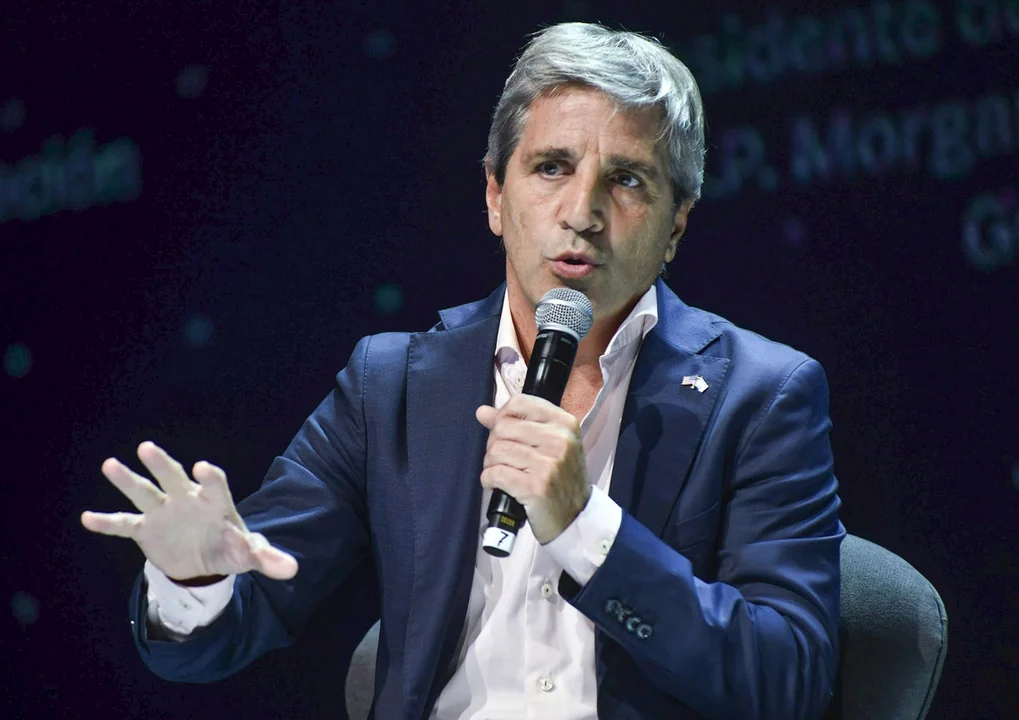 Suspenden aranceles a la importación de aisladores eléctricos tras el cierre del único fabricante nacional