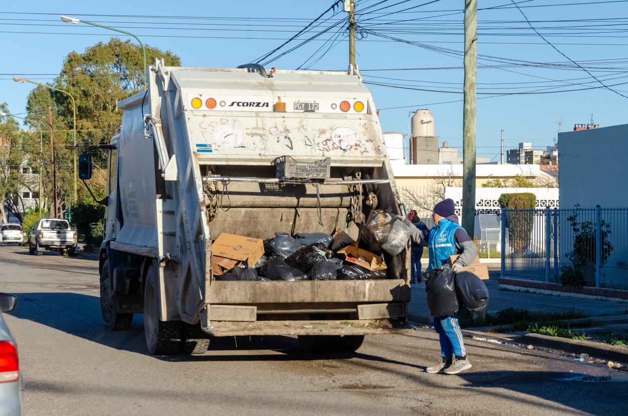 Rawson: El servicio de recolección de residuos funcionará con normalidad durante los feriados del 23 y 24