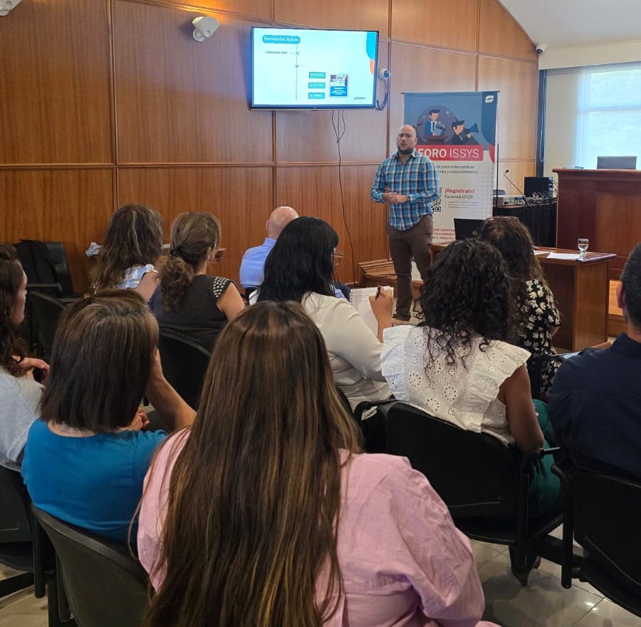 El ISSyS realizó un nuevo taller de herramientas digitales para personal del Poder Judicial