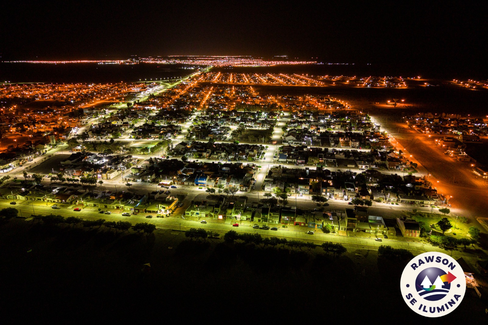 Rawson se ilumina: avanza el recambio de 5.000 luminarias LED en la ciudad 