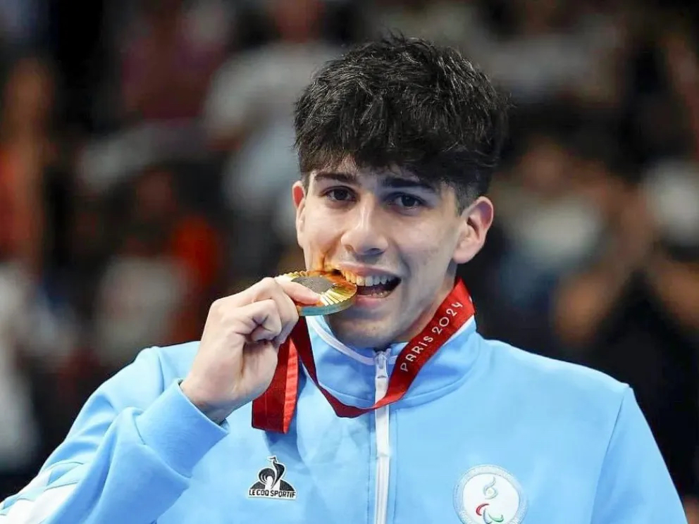 Iñaki Basiloff: “Neuquén merecía tener un natatorio olímpico, agradezco la decisión”