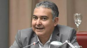 Pagliaroni defendió su designación en ANSES Trelew y cuestionó el rol de la UCR en el gobierno provincial