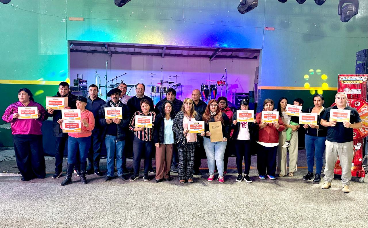 El Telebingo llevó premios y acción social a Gastre: Un vecino se llevó un millón de pesos en efectivo