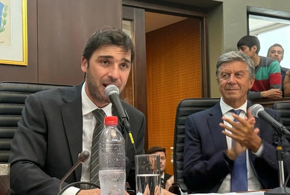 El gobernador advirtió que “no vamos a permitir ninguna toma de terrenos” en relación a la zona cordillerana