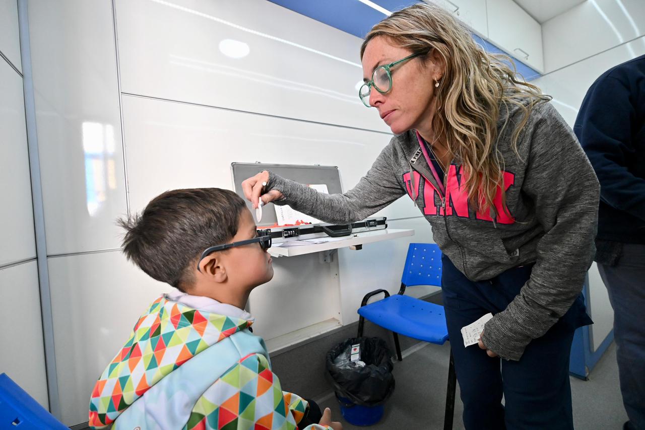 Chubut: Más de 3.700 controles oftalmológicos y 3.200 anteojos entregados en menos de un mes