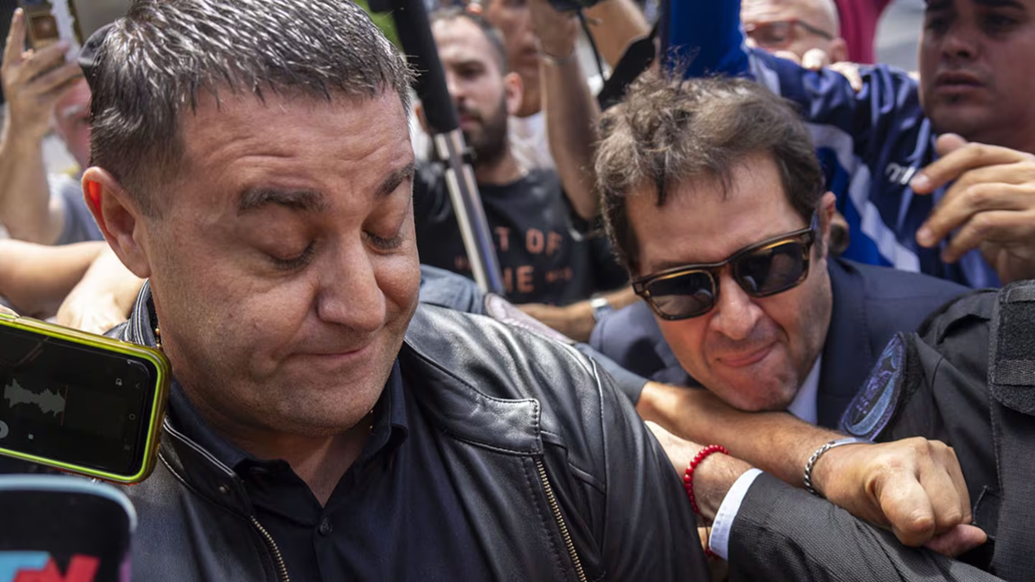 A dos meses del Mundial, Toviggino recusó al juez que le prohibió salir del país