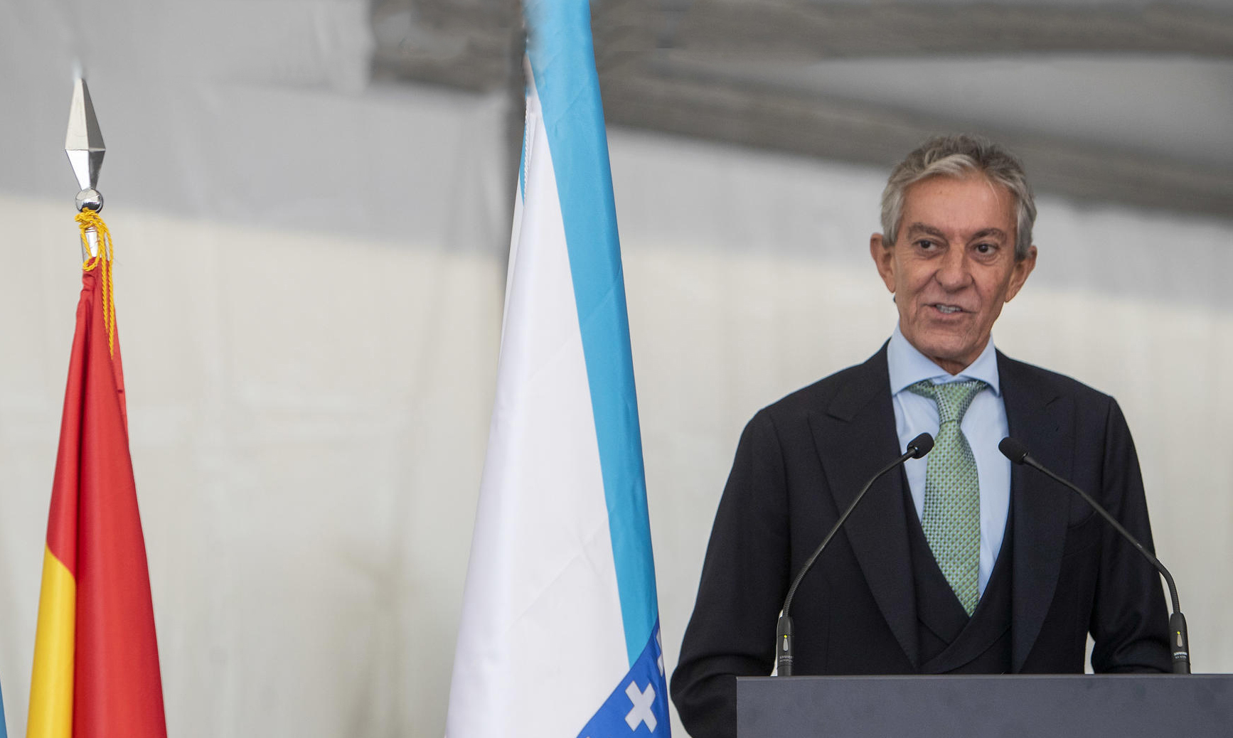 Álvarez Castellano desafía al SOMU: “No voy a dejar a la gente sin trabajo”