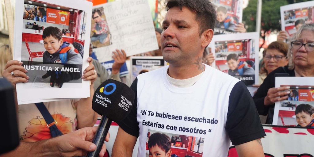 El dolor del papá de Ángel, el nene asesinado en Chubut: “La Justicia se lo dio a la progenitora y ella lo entregó muerto”