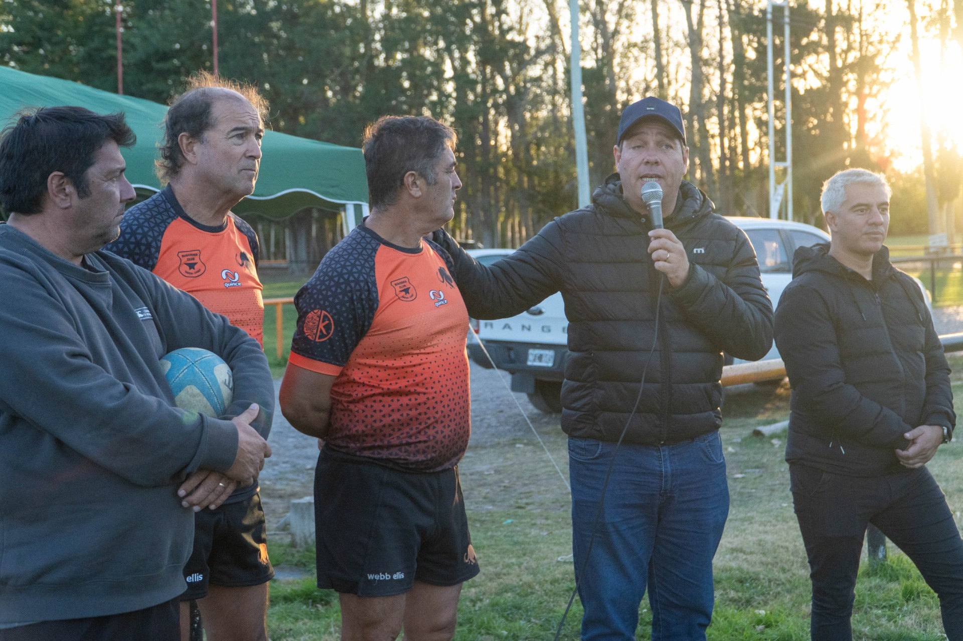 Biss acompañó el partido homenaje a Hugo Carrasco en el Club Bigornia