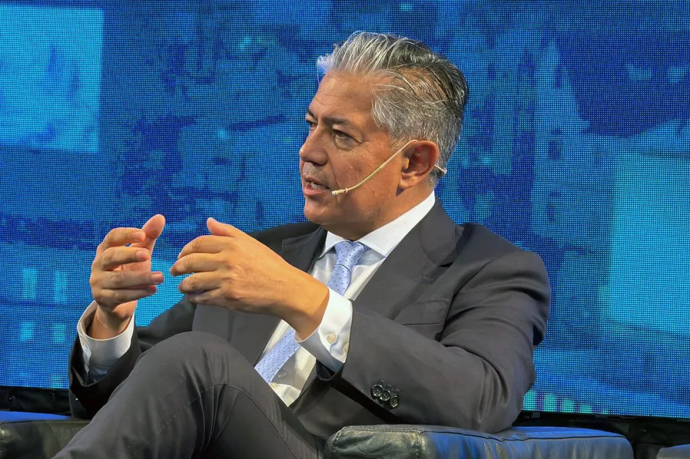 Figueroa: “No hay proyecto económico exitoso sin sustentabilidad social”