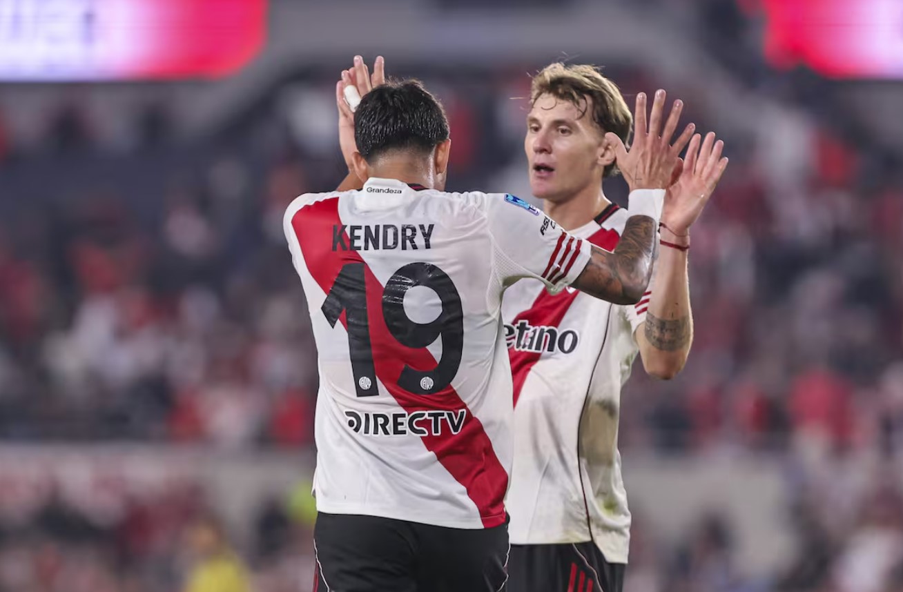 Coudet entusiasmó a los hinchas tras la victoria frente a Aldosivi: “Vamos a pelear el torneo”