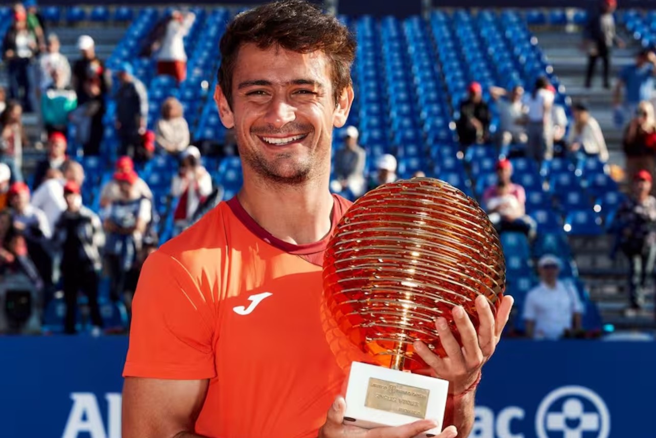 Mariano Navone se consagró campeón en Bucarest y consiguió su primer título ATP