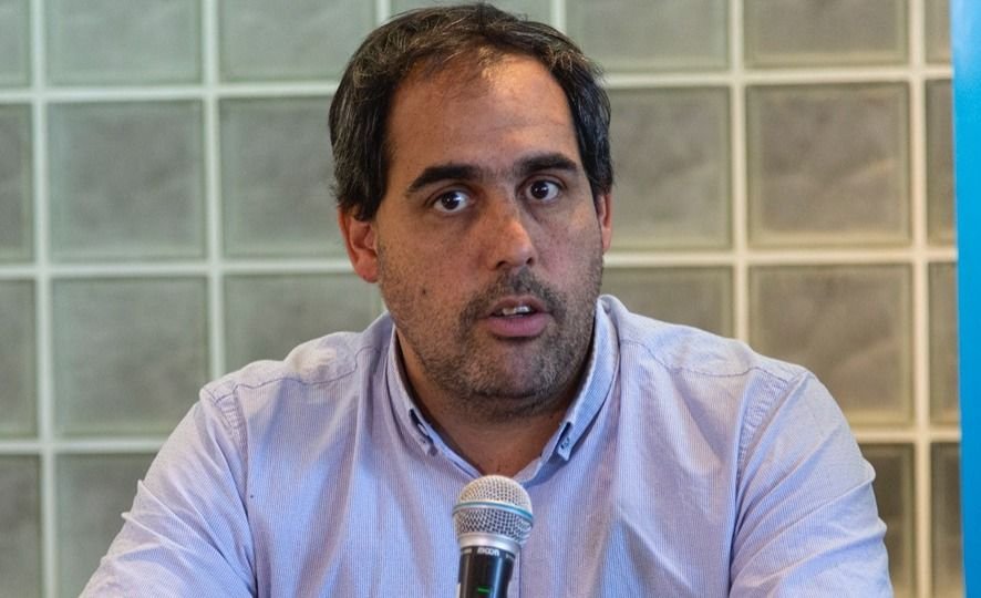 Sampaoli advirtió por la incertidumbre del transporte público y cuestionó el “ninguneo” al Concejo